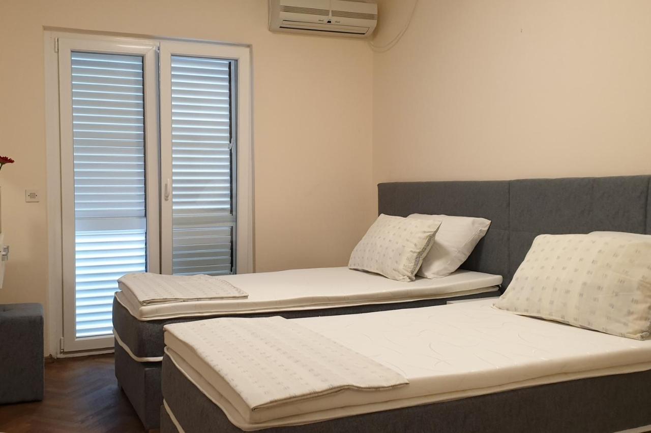 Apartments And Rooms With Parking Space Hvar - 15378 赫瓦尔 外观 照片