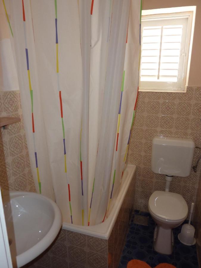 Apartments And Rooms With Parking Space Hvar - 15378 赫瓦尔 外观 照片