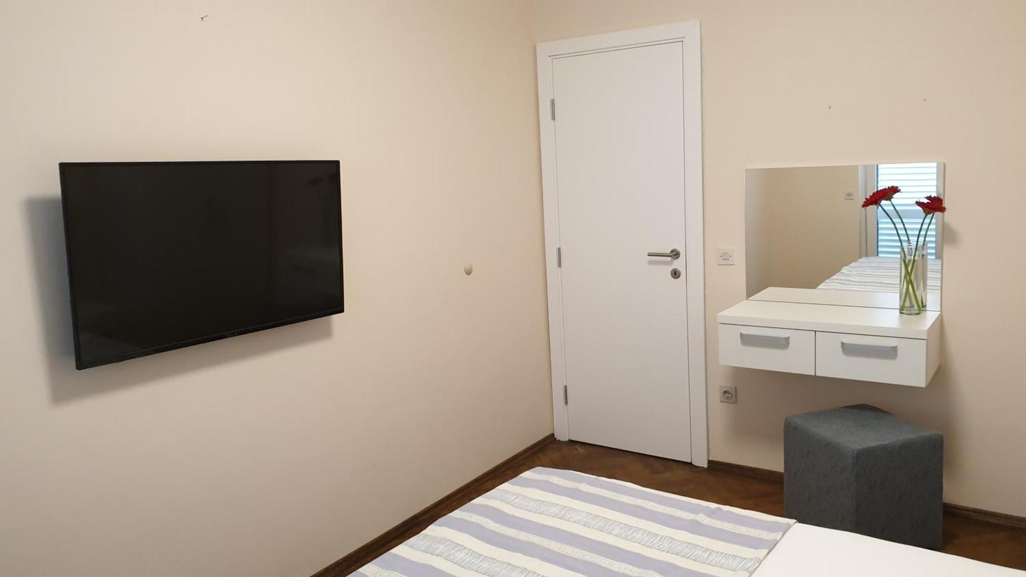 Apartments And Rooms With Parking Space Hvar - 15378 赫瓦尔 客房 照片